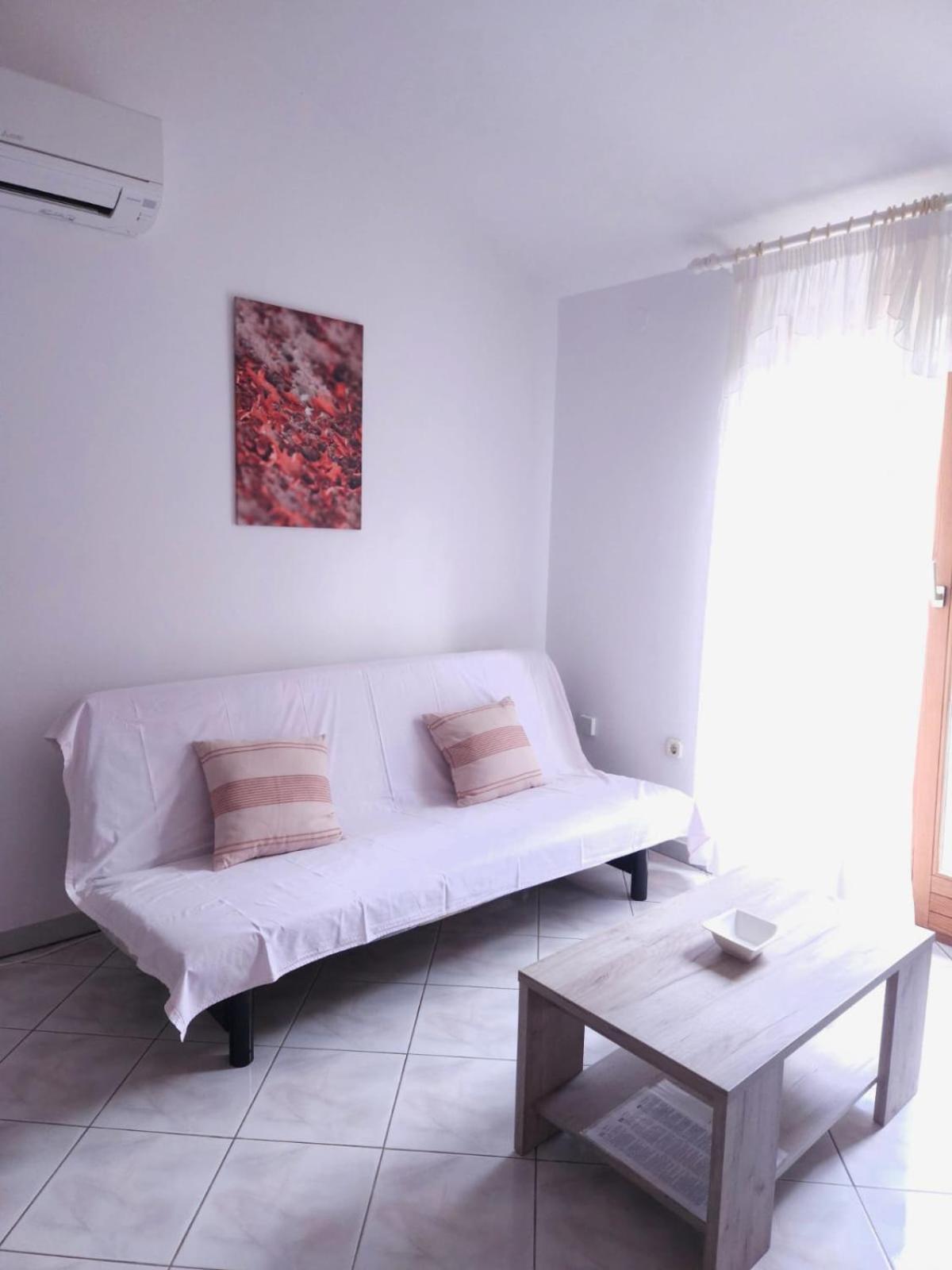 Lorena Apartments In Пула Екстериор снимка